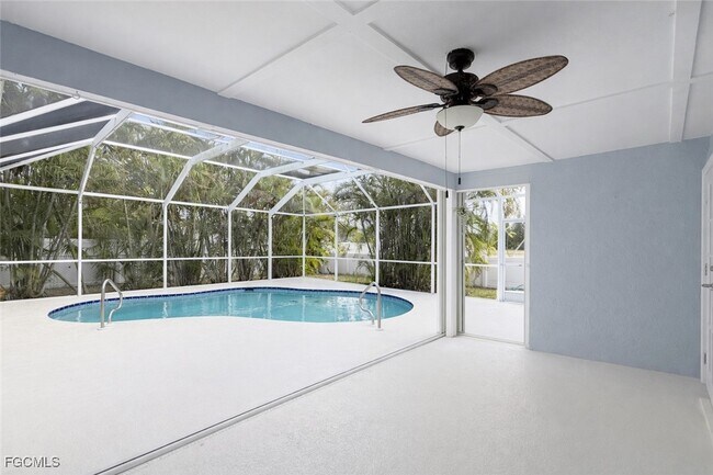 Building Photo - 3107 SW 15th Ave