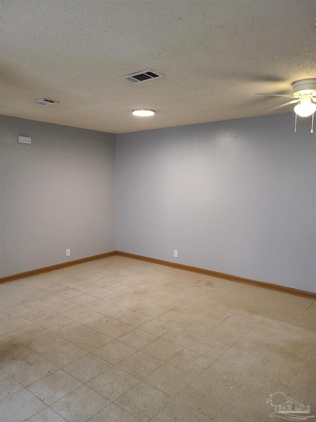 Building Photo - 1901 W Government St