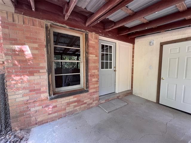Building Photo - 509 Davis Dr