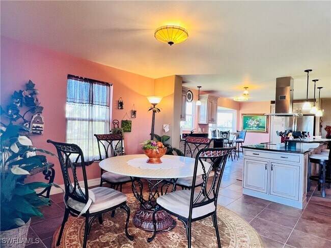 Building Photo - 1200 Gulf Shore Blvd N