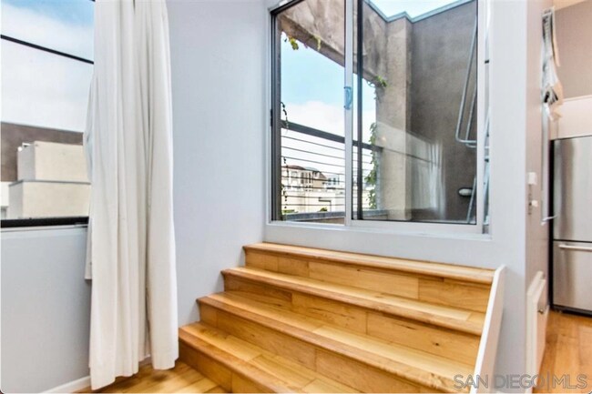 Building Photo - Live in the Heart of Little Italy! 2BD/2BA Modern Condo!