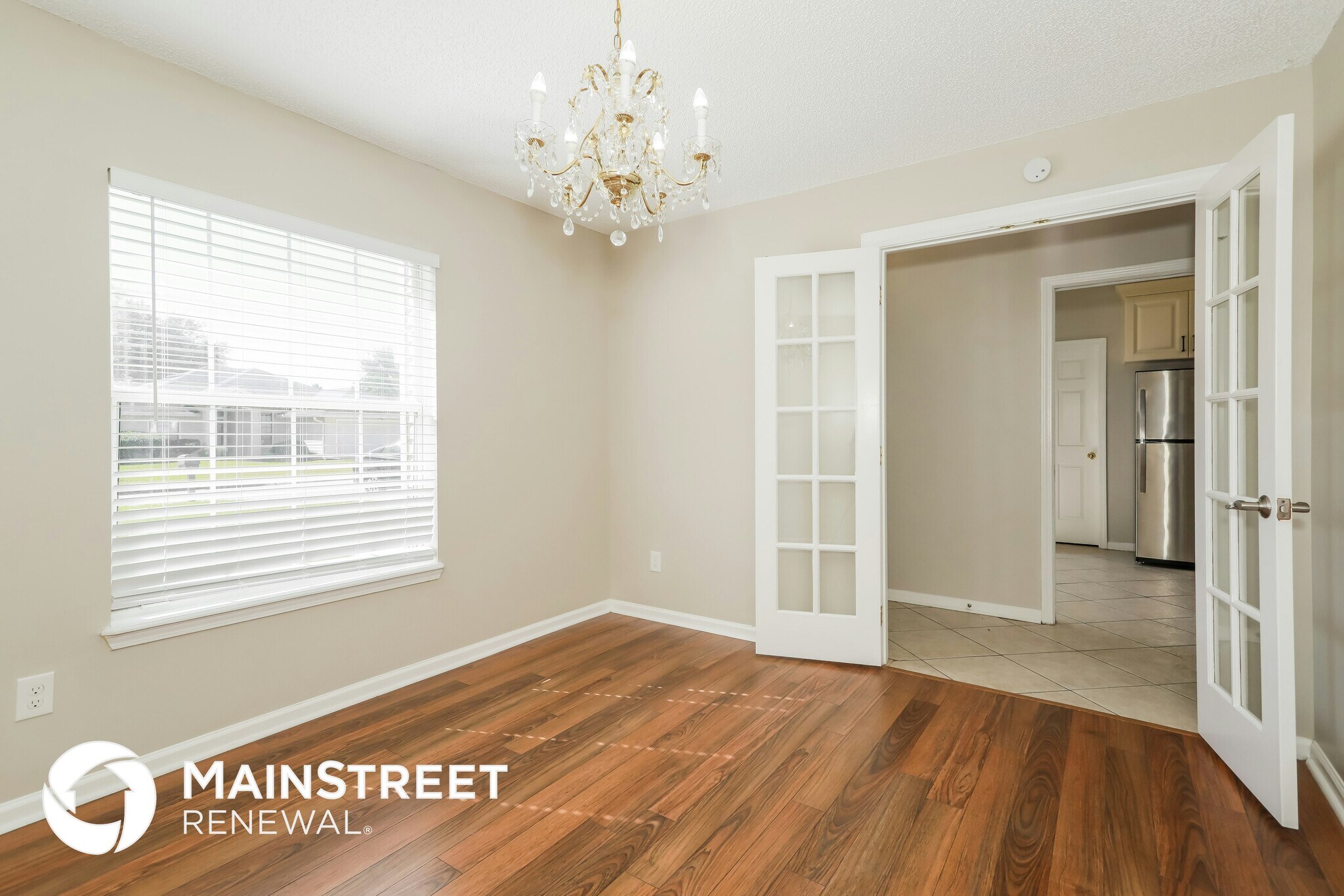 Building Photo - 3738 Woodbriar Dr