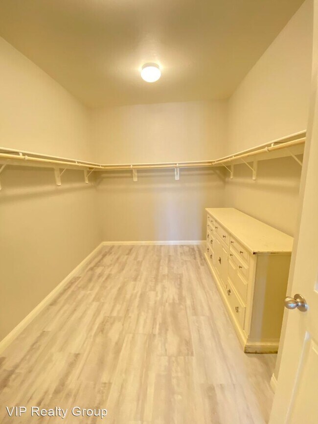 Building Photo - 3 br, 2 bath House - 10199 Knotty Skye Ave