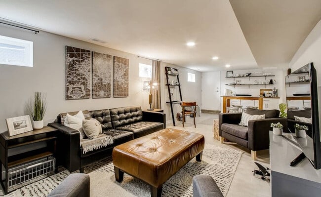 Building Photo - 7947 10th Ave SW