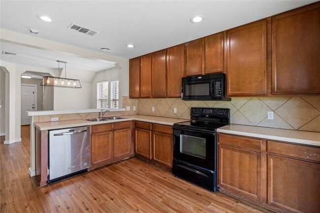 Building Photo - 9004 Berryline Cove