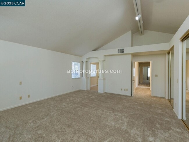 Building Photo - 4112 Creekpoint Ct