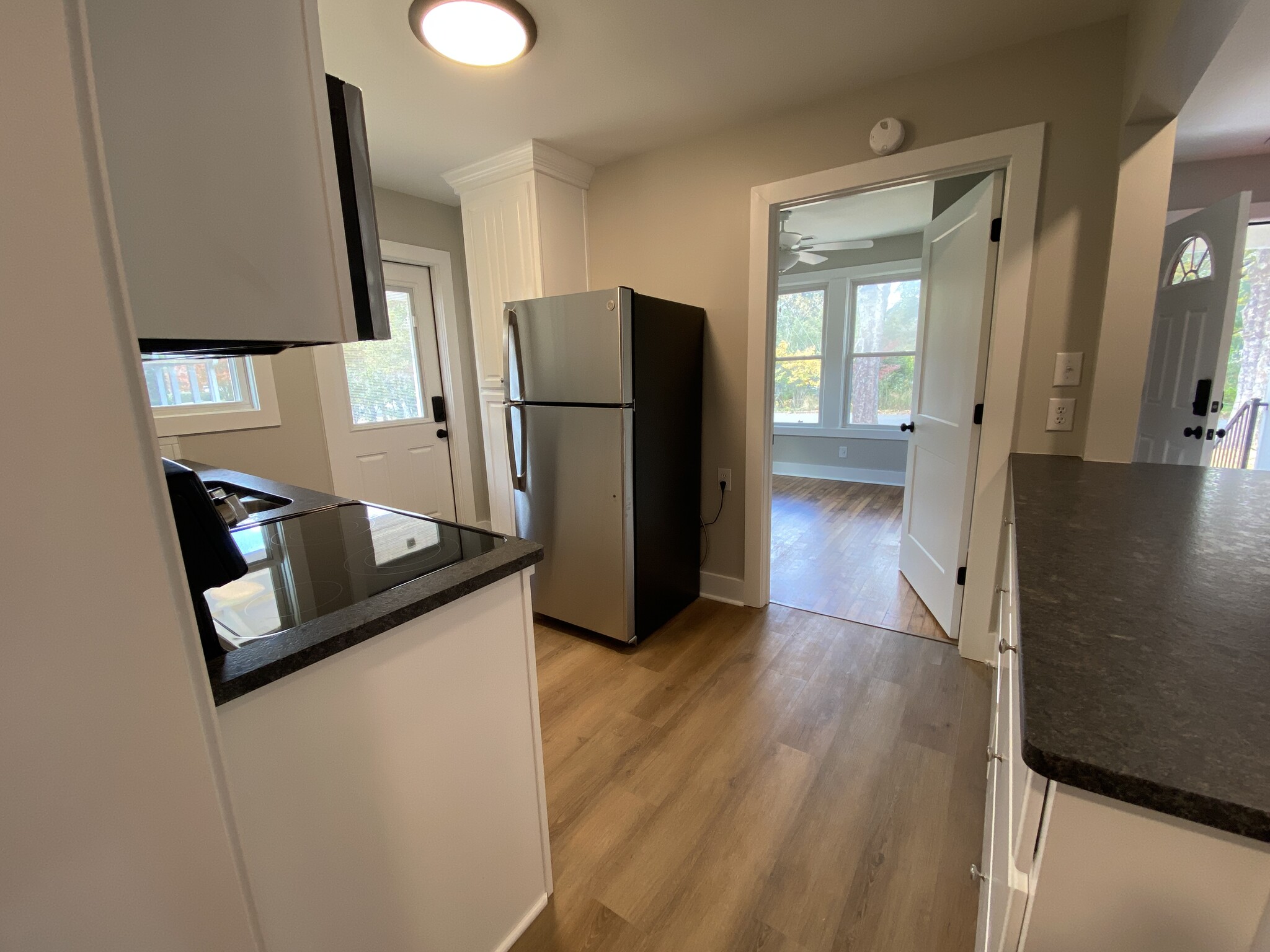 Brand new stainless appliances in newly renovated kitchen - 1524 Ward Ave NE