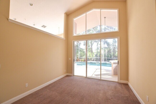 Building Photo - 5313 Lake Bluff Terrace