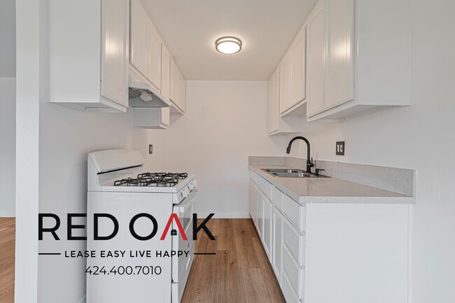 Building Photo - 14121 1/2 Shoemaker Ave-94