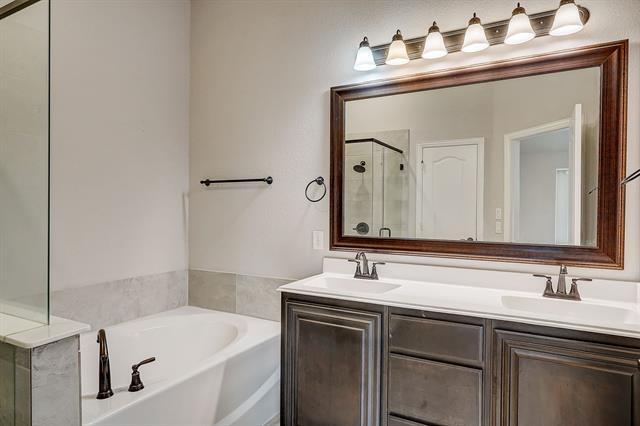 Building Photo - 514 Zinnia Lp