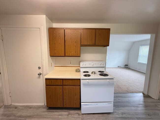Building Photo - 5680 Trailer Park Dr
