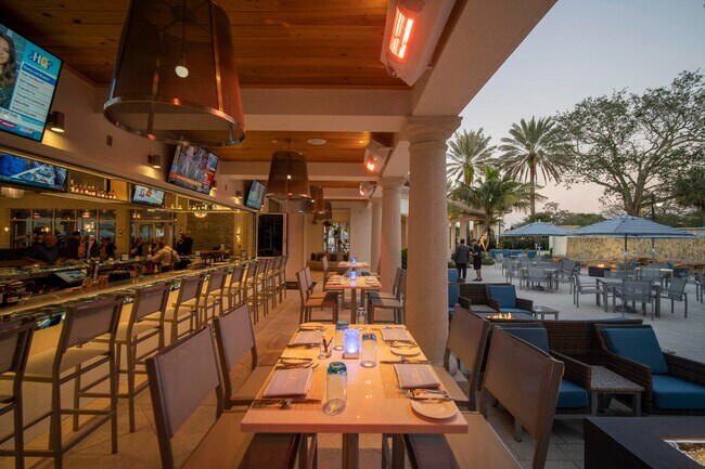 Building Photo - 7943 Talavera Pl