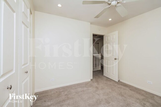 Building Photo - 1421 Timber Ln