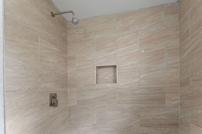 Building Photo - Welcome to a Home Full of Character and Comfort!