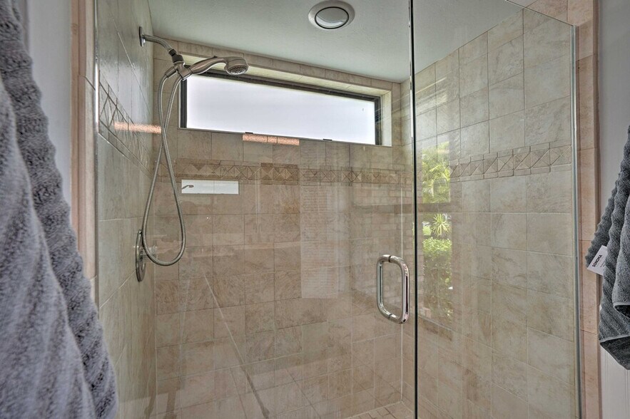Building Photo - 28450 Winthrop Cir