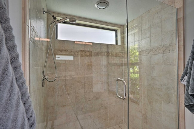 Building Photo - 28450 Winthrop Cir