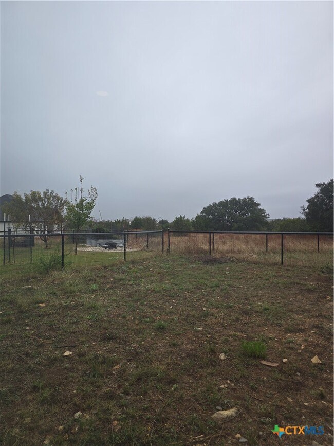 Building Photo - 206 Lewis Todd