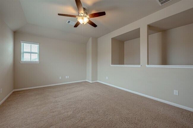 Building Photo - 17219 Quiet Song Ct