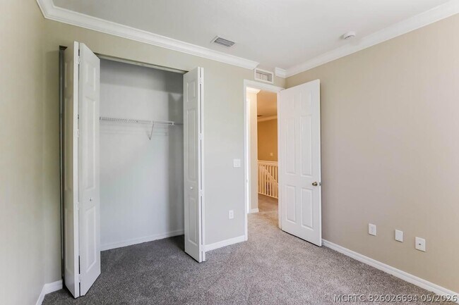 Building Photo - 8943 SW 228th Ln