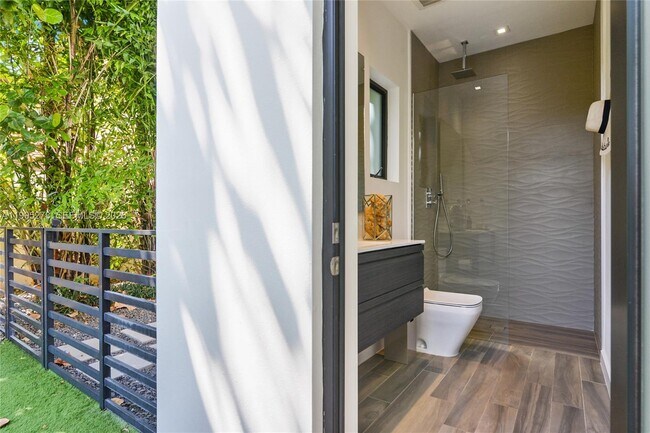 Building Photo - 7210 S Prestwick Pl