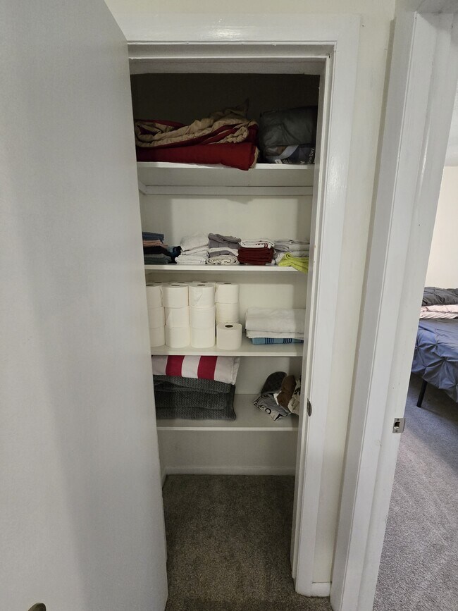 Building Photo - 3229 Bruno Dr