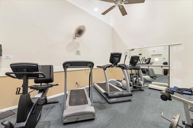 Building Photo - 3590 S Ocean Blvd