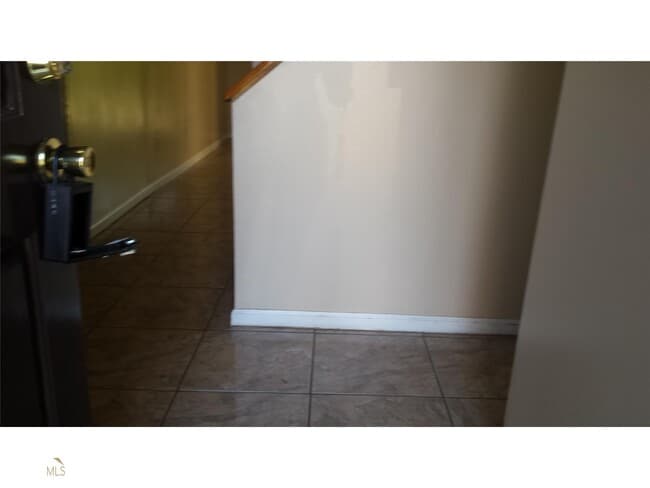 Building Photo - 125 Tiburon Ct