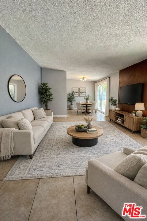 Building Photo - 8198 Helena Ave