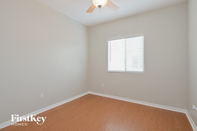Building Photo - 9657 N Deimos Dr
