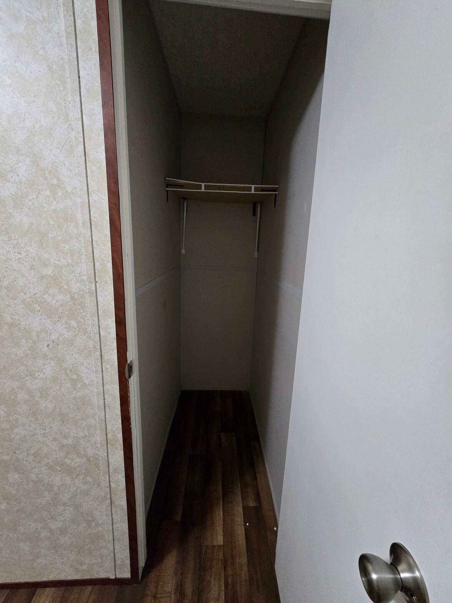 Building Photo - 1431 W 22nd St