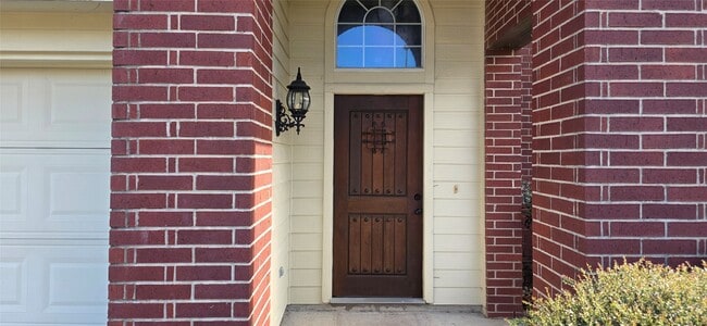 Building Photo - 5210 Nautilus Ln