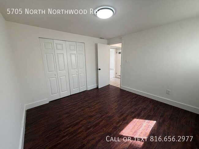 Building Photo - 5705 N Northwood Rd