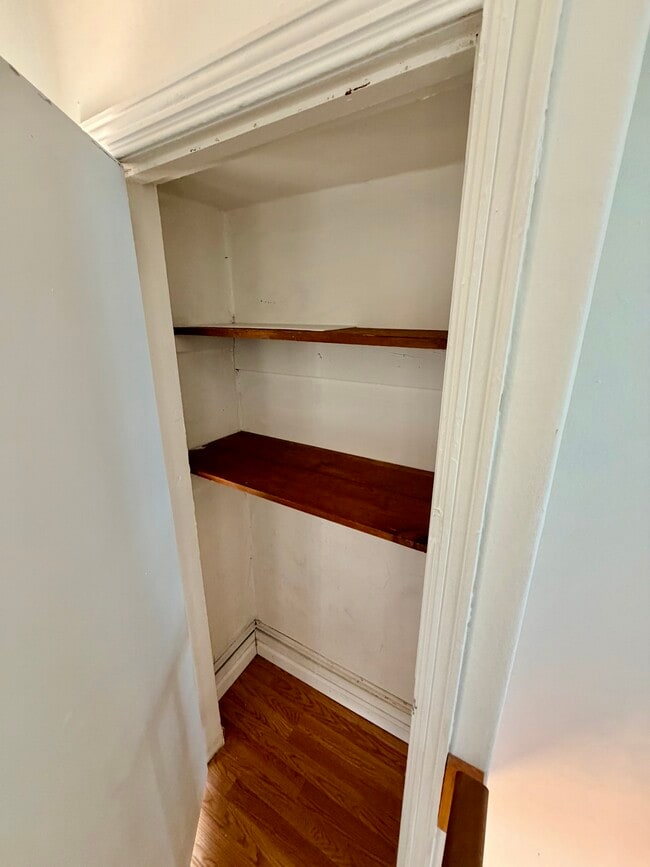 Building Photo - 1825 Dudley St