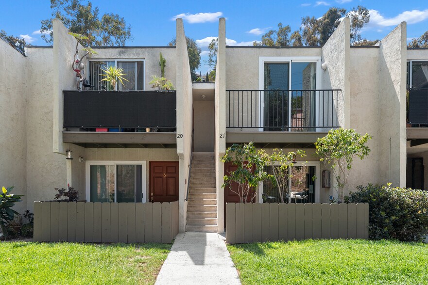 Building Photo - 2850 Reynard Way 21