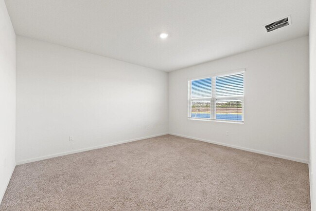 Building Photo - 9208 Potomac Dr
