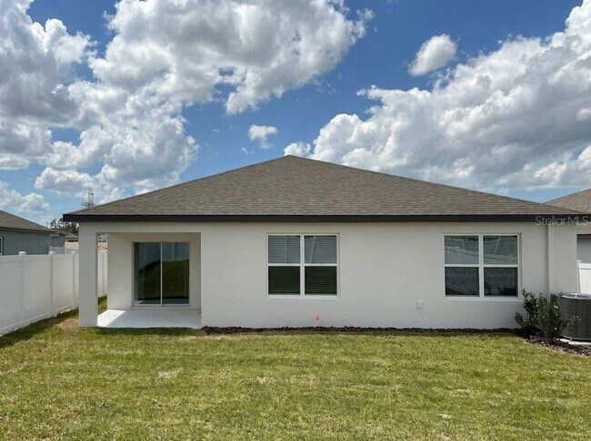Building Photo - 3660 Tambora Ct