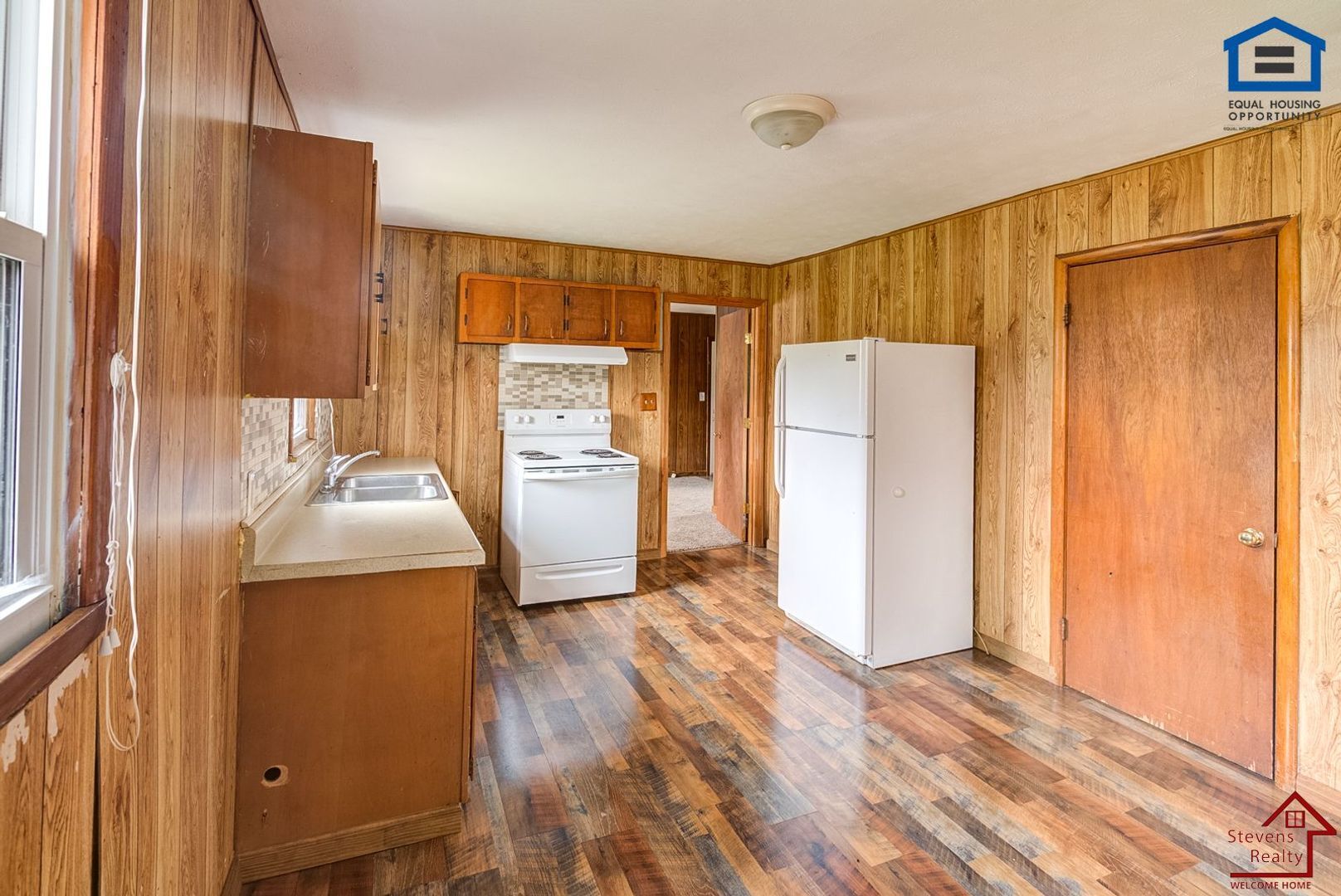 Building Photo - 1211 Dale Way