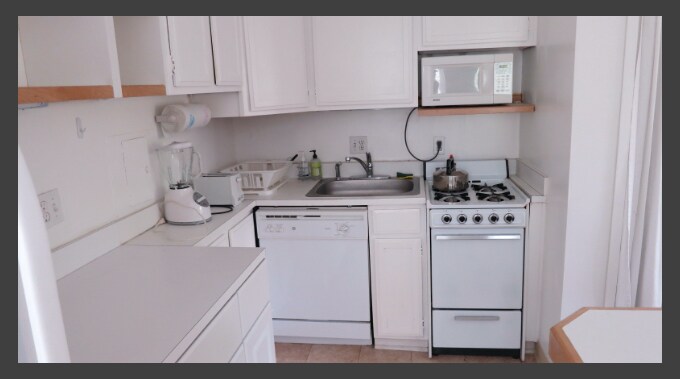 Building Photo - 2800 Wisconsin Ave NW