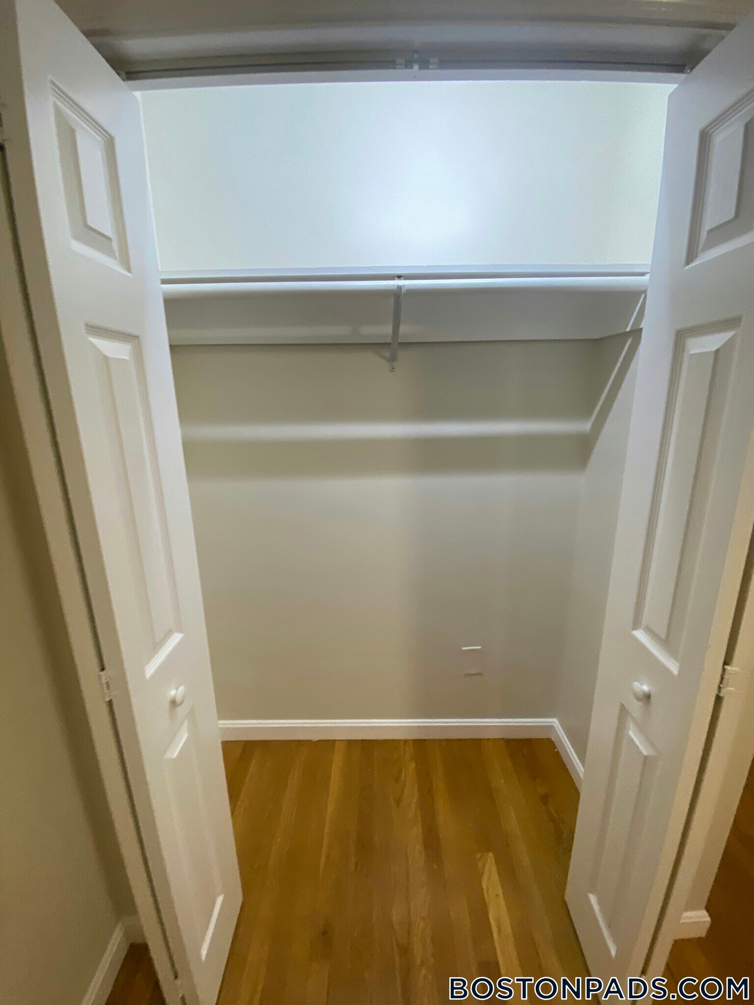 Building Photo - 22 High St