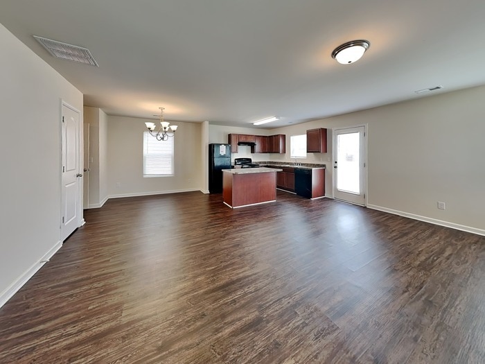 Building Photo - 3630 Oakleaf Pass