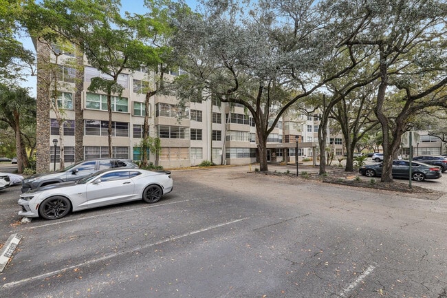 Building Photo - 6500 Cypress Rd