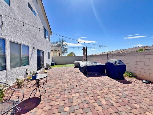 Building Photo - 10023 Canyon Hills Ave