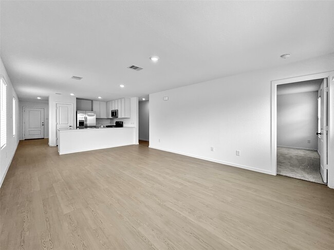 Building Photo - 6023 Standpiper Lp