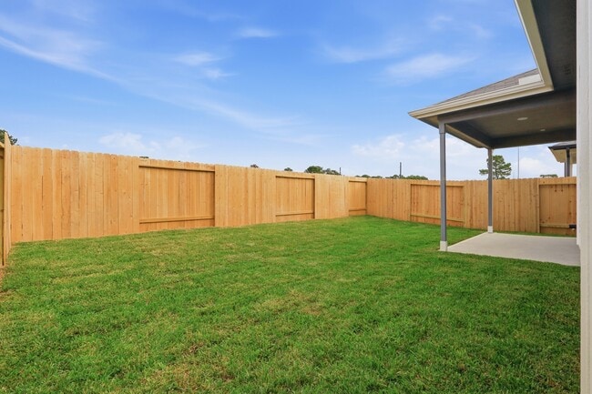 Building Photo - 26299 Arrowleaf Dr