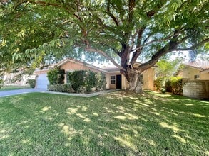 Building Photo - COMING SOON! LOVELY 3 Bedroom + Den/ 2 Bath POOL Home In N. La Quinta!