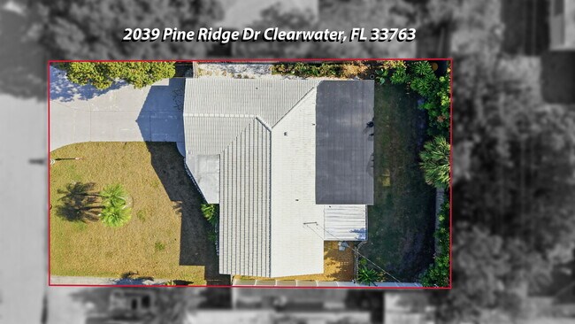 Building Photo - 2039 Pine Ridge Dr