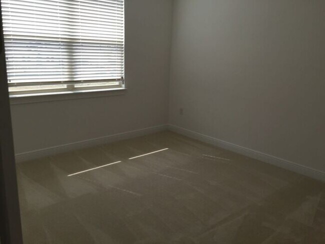 Building Photo - 6 bedroom/6 bath Dr. Phillips Home