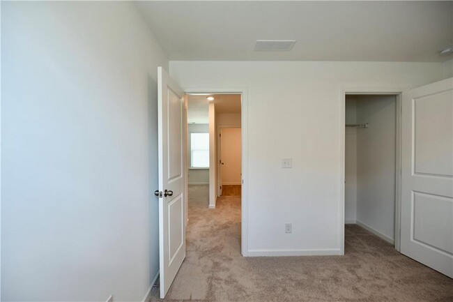 Building Photo - 1588 Hay Patch Ln