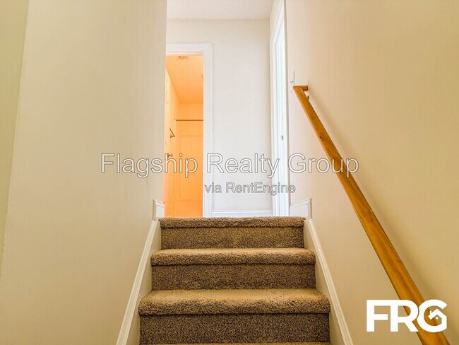Building Photo - 4243 Dudleys Grant Dr