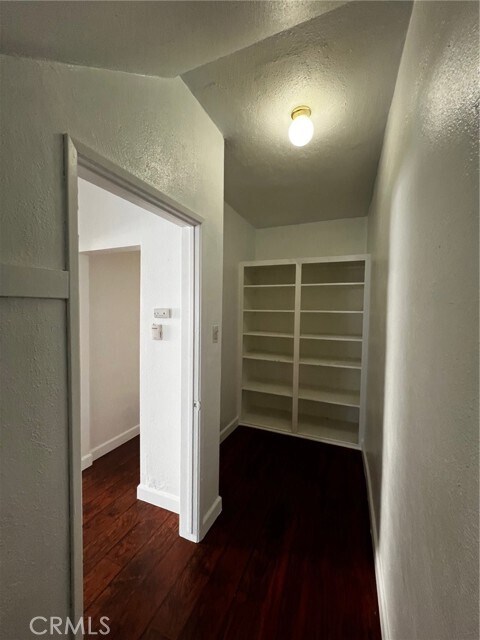 Building Photo - 1487 Henderson Ave